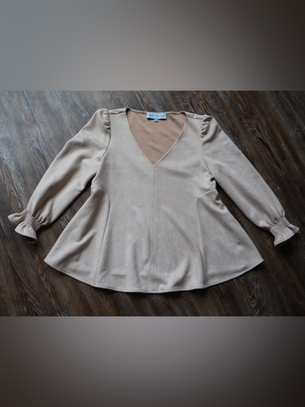 Womens Tuckernuck Top Bone Faux Suede Easton Modern Chic Brunch Date Blouse XS